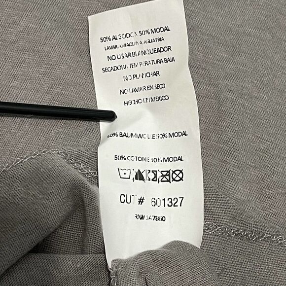 Michelle By Comune Zodiac T-Shirt Capricorn Astrology Sign Short Tee Medium Grey - Picture 7 of 11